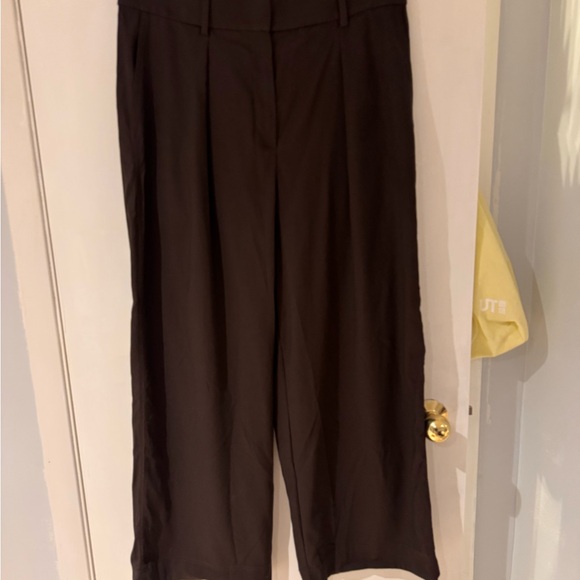 lululemon Pleat Front High-Rise Trouser - 26” inseam - Picture 5 of 7